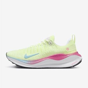 Nike Women's Yellow and Pink Athletic Shoes